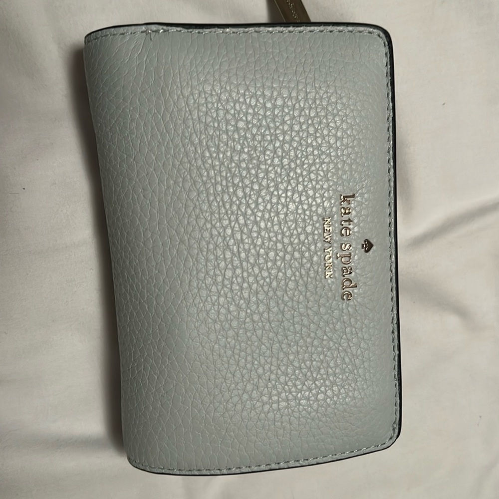 NWT Kate Spade hazy morning wallet
